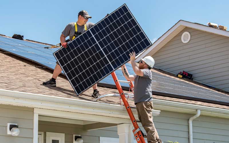 How-many-solar-panels-to-power-a-house